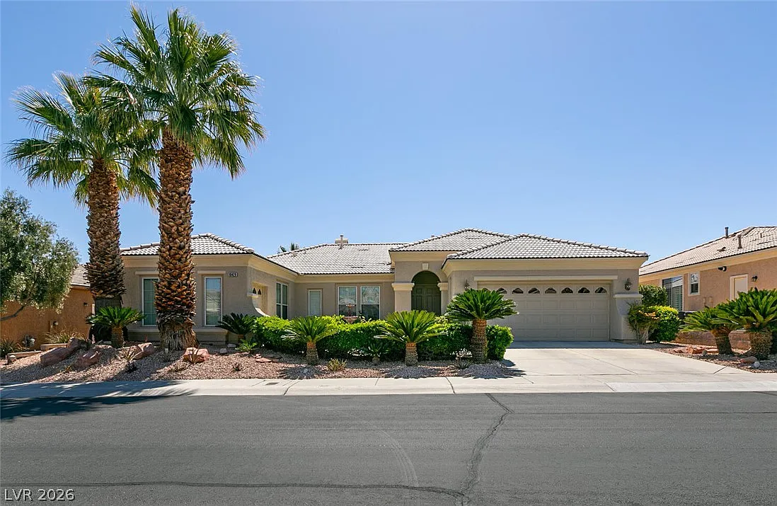 2 bed, 2.0 bath, 2162 sqft, $4,245 — Photo 1