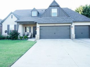 3212 W Mobile St, Broken Arrow, OK 74011