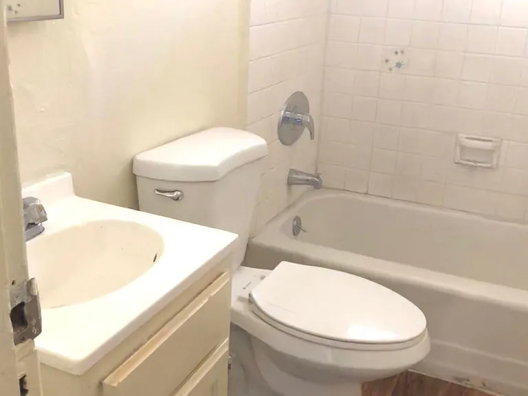 6046 Fayette St #4 — Photo 4