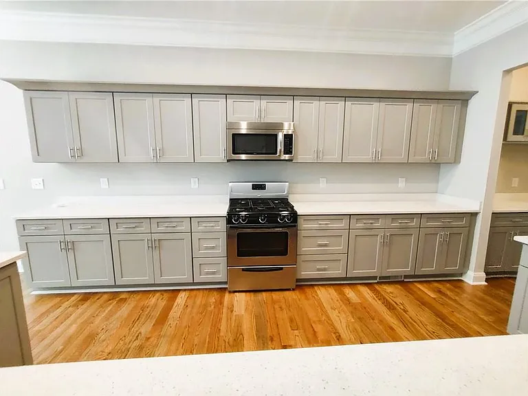 211 Creekway Xing SE — Photo 12