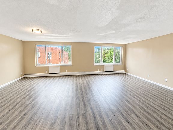 5th image of 63 Huntington St APT 3G