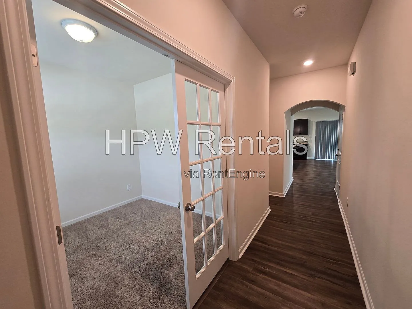 4 bed, 2.5 bath, 2175 sqft, $2,100 — Photo 2