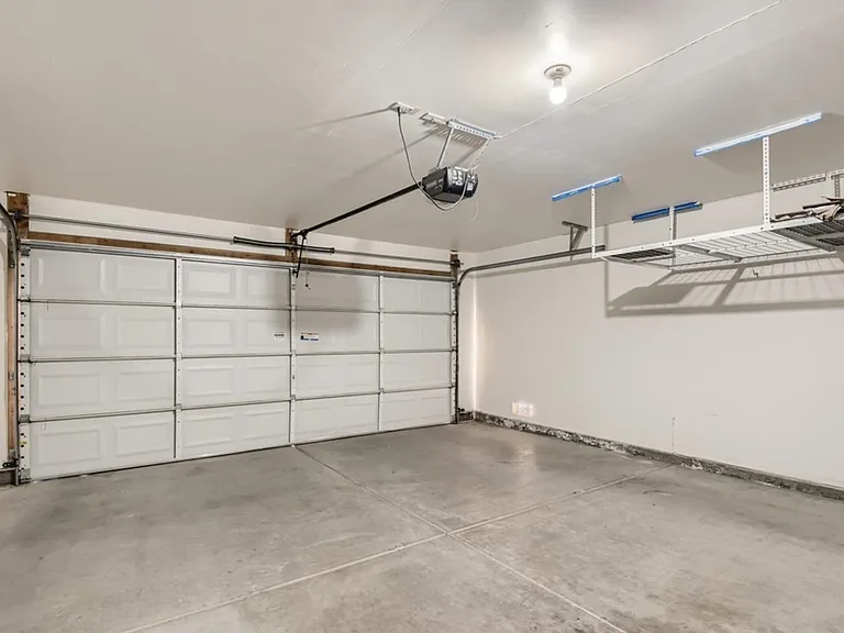 2212 Crestline Falls Pl — Photo 24