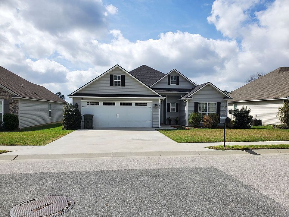 1st image of 3837 Coventry Dr