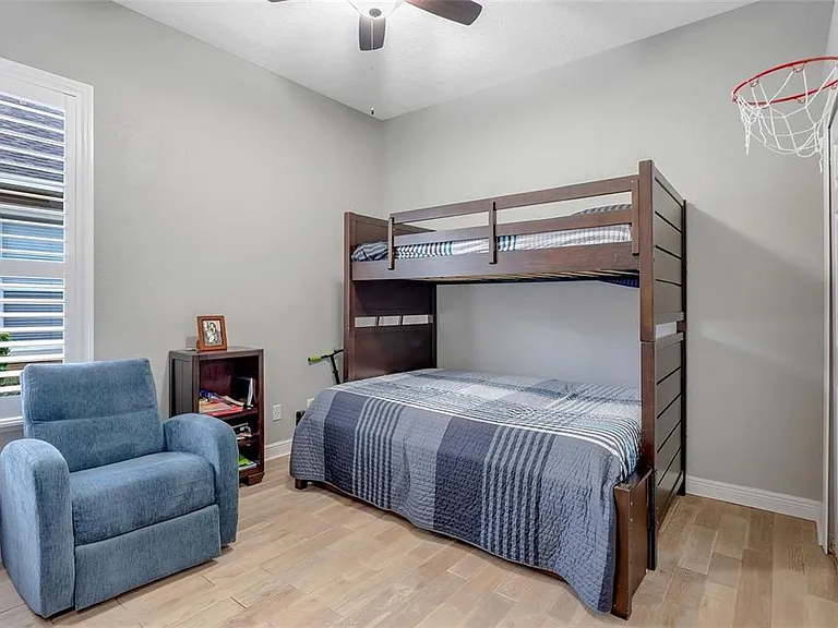 8629 Great Cove Dr — Photo 20