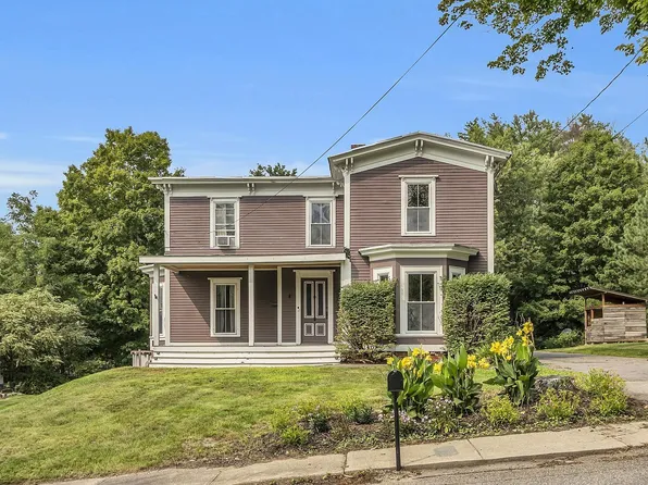 32 Christian Hill Road, Swanzey, NH 03446