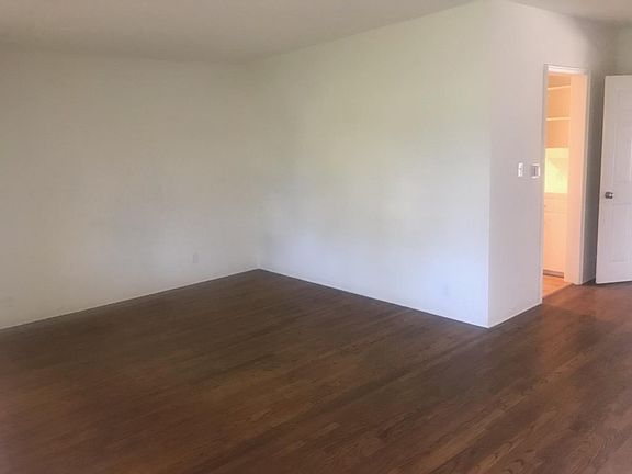 4th image of 720 N Sparks St