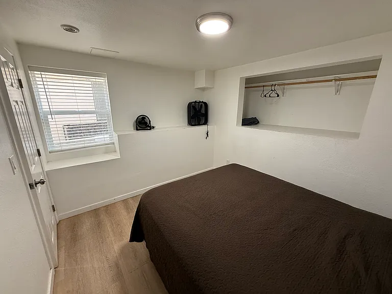 306 E 4th St #306B — Photo 5