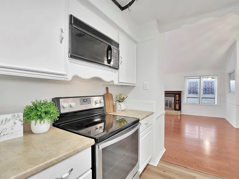 7619 Lemma Dr — Photo 14