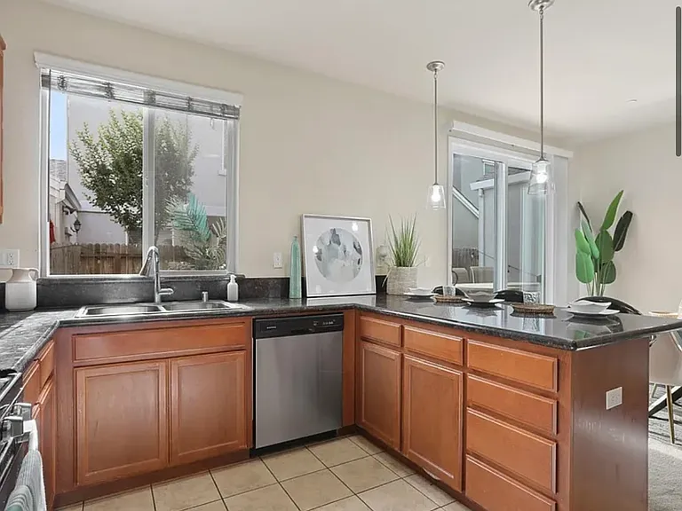 2448 Ben Ali Way — Photo 5