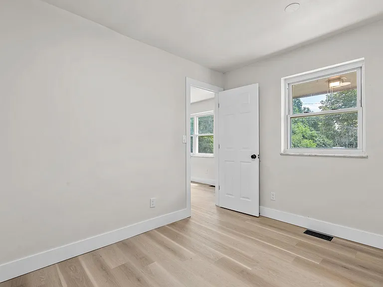 4043 Crest Dr #4041 — Photo 16