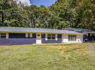 1413 Cherokee Cir, Sevierville, TN 37862