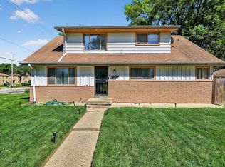 5176 N 56th St, Milwaukee, WI 53218