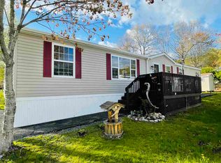 8 Winter St, Bridgewater, NS B4V4B5