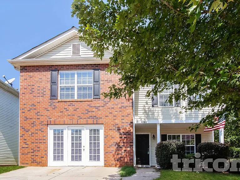 5251 Grays Ridge Dr — Photo 1