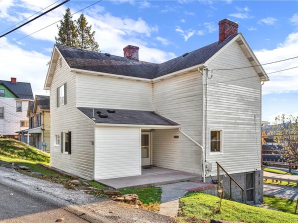 359 3rd St, Webster, PA 15087