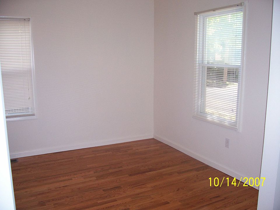 2nd image of 18 Benton St