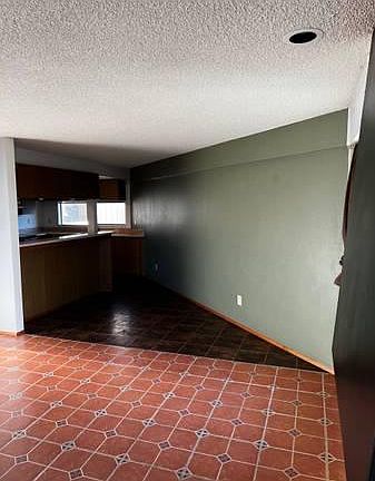 4th image of 23008 Marine View Dr S APT 9