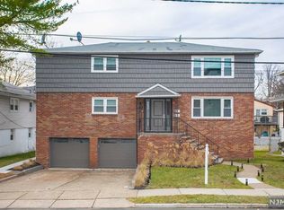 1431 13th St #2, Fort Lee, NJ 07024