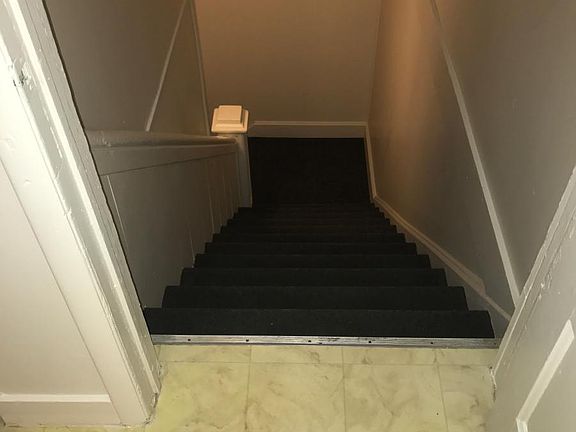Private Entrance