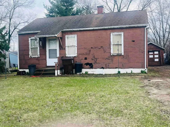 222 S Hackett St, South Beloit, IL 61080