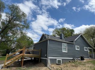 1317 Highly St, Saint Joseph, MO 64501