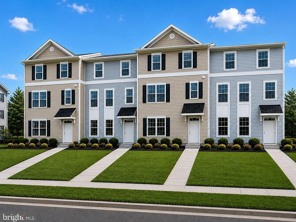 1st image of 245 Briarwood Cir