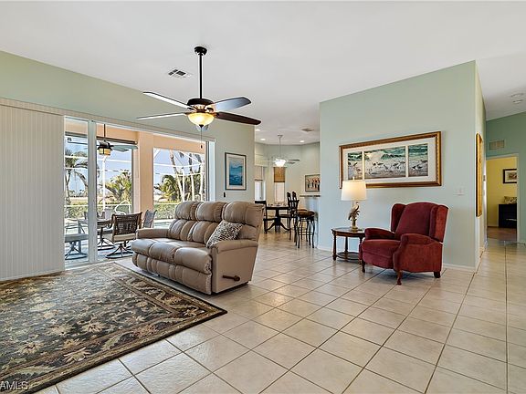 4th image of 4306 SW 20th Ave