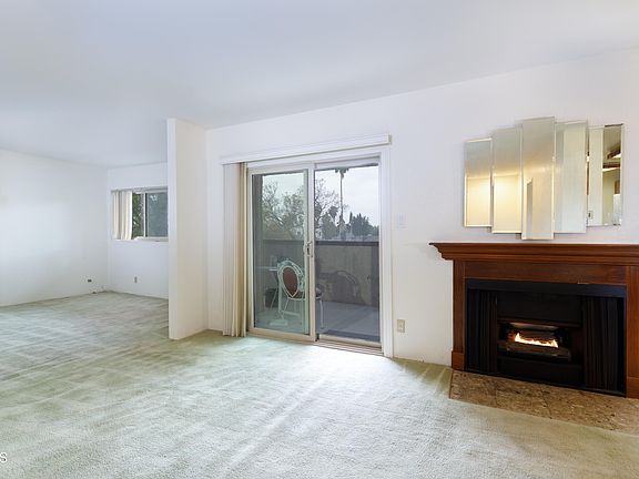 4th image of 2386 E Del Mar Blvd Unit 218