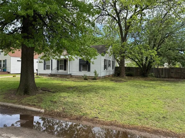 4308 N Redmond Ave, Bethany, OK 73008