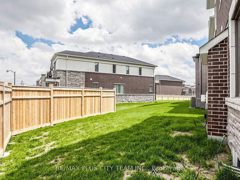 1 George Roman Ave — Photo 44