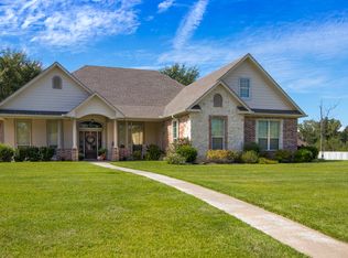 3813 Clarkway Pl, Longview, TX 75605