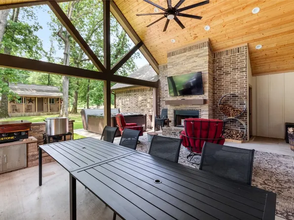 206 Oakwood Dr, Trinidad, TX 75163