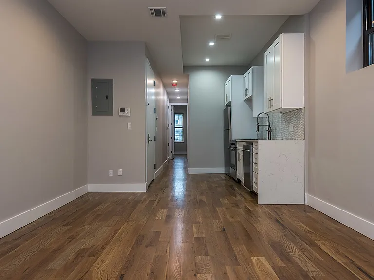 107 Skillman Ave #1A — Photo 2