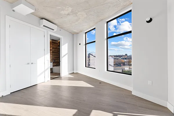 Rented by Living New York | media 24