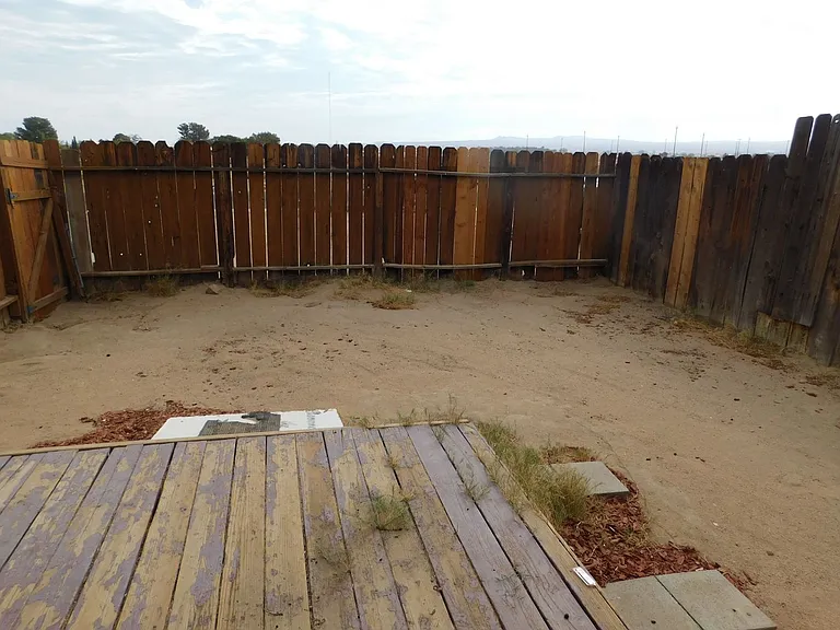 413 S Richmond Rd — Photo 11
