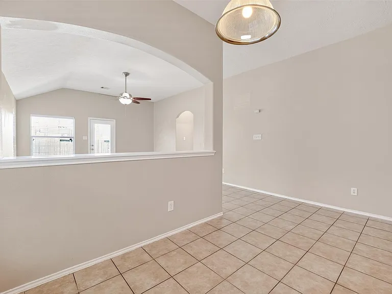 2507 Cypress Springs Ct — Photo 24