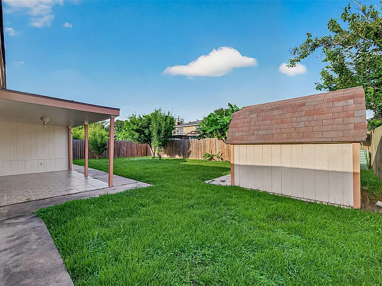 8638 Little River Rd — Photo 38