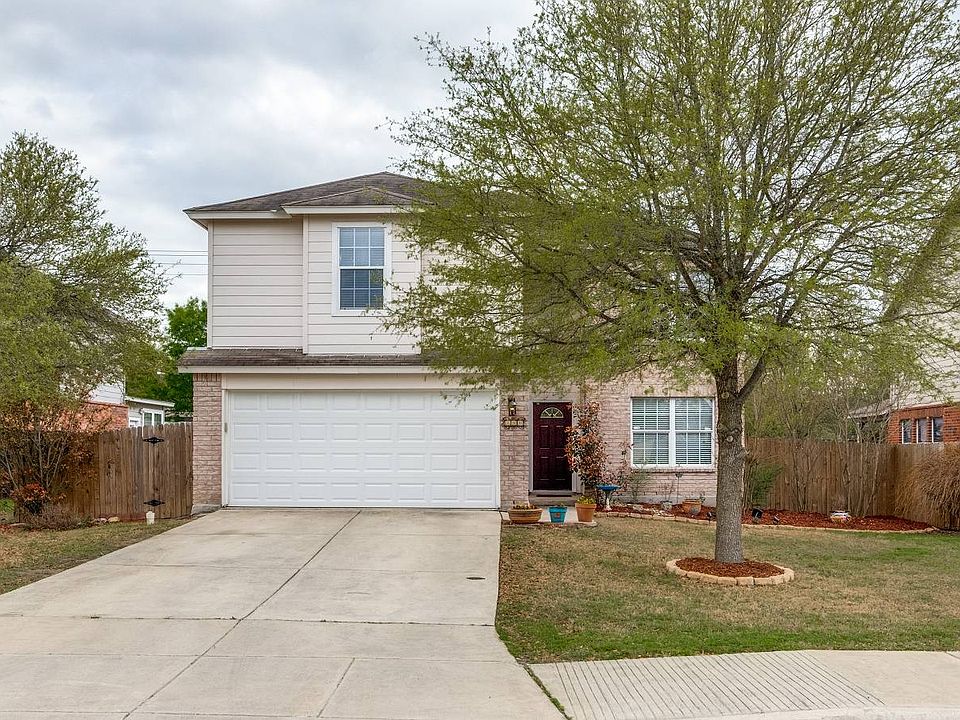 1st image of 240 Latigo Ln