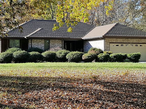 3rd image of 7401 Sarelma Dr