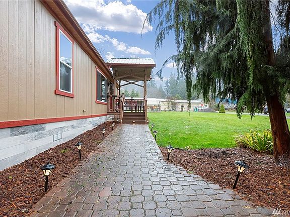 Is that a great walkway or what!?