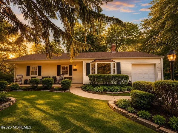 17 Butler Lane #17, Middletown, NJ 07748