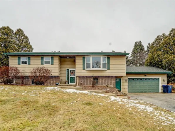 13928 West Elaine DRIVE, Evansville, WI 53536