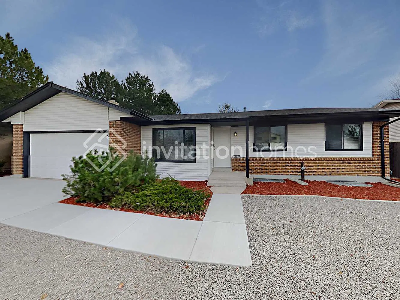 17258 E Greenwood Cir Aurora, CO 80013 — Photo 1