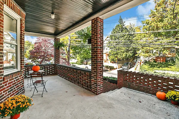 Sold by Trebach Realty | media 3