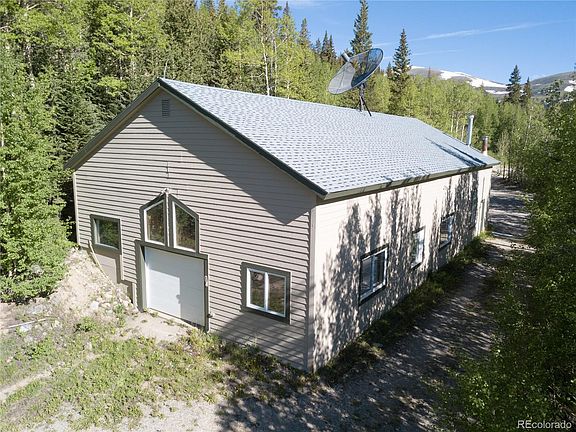 4th image of 404 Roberts Road