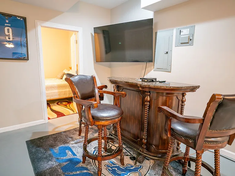 80 Adrians Ln #BASEMENT — Photo 10
