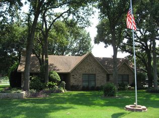 3200 Calender Rd, Arlington, TX 76017