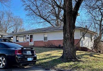 1st image of 2568 Shirley Ave