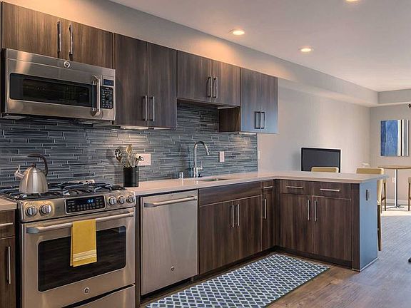 Signature Collection Upgraded Kitchen